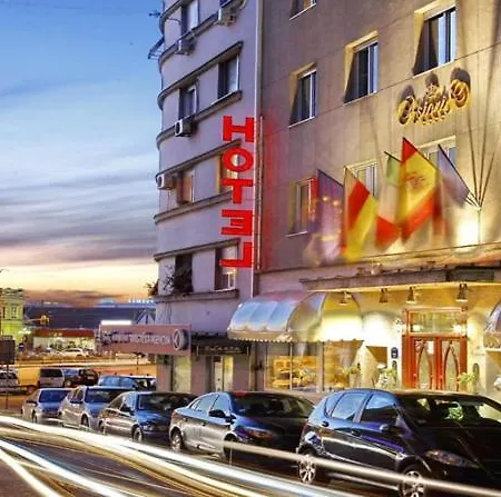 Отель Queen's Astoria Design Белград