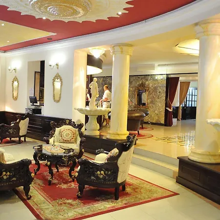 Queen's Astoria Design Белград